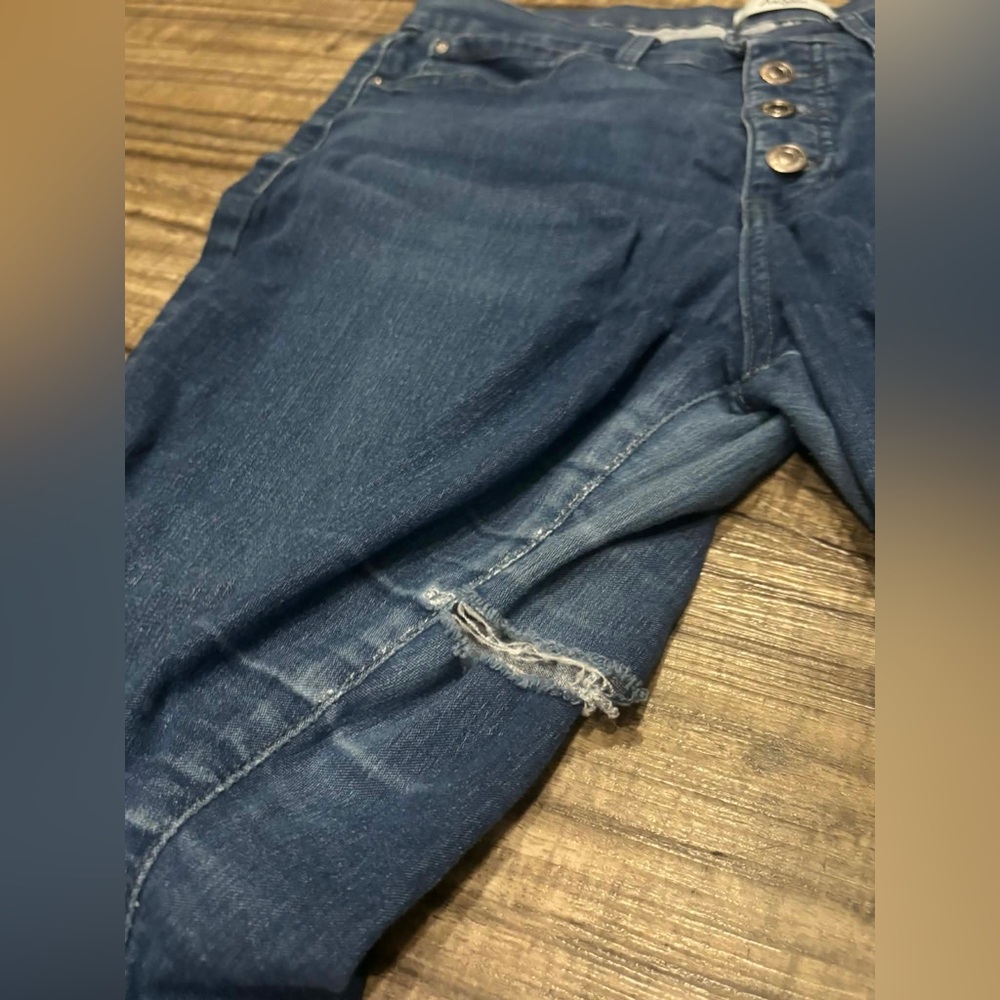 Angels Forever Young Distressed Jeans Women’s 12 Inseam 28” See Details - Picture 2 of 5